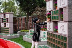 南京雨花台功德园率先推出＂3D生态云葬＂楼宇＂