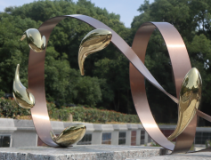 铜艺重生：碑雕与殡葬中的永恒之美